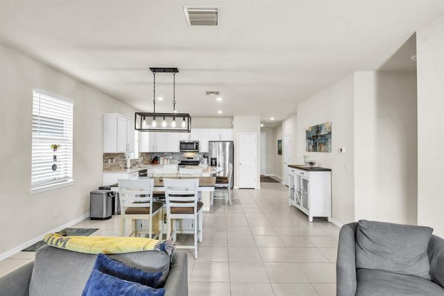 479 SE Vallarta Drive, Port St. Lucie, FL 34984