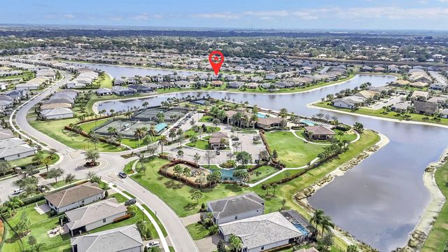 479 SE Vallarta Drive, Port St. Lucie, FL 34984