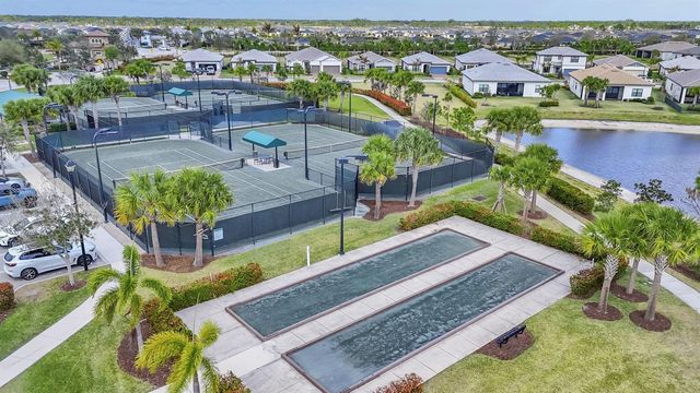 479 SE Vallarta Drive, Port St. Lucie, FL 34984