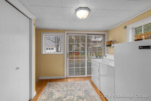 442 E Jones Street, Ionia, MI 48846