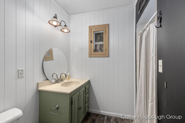 442 E Jones Street, Ionia, MI 48846