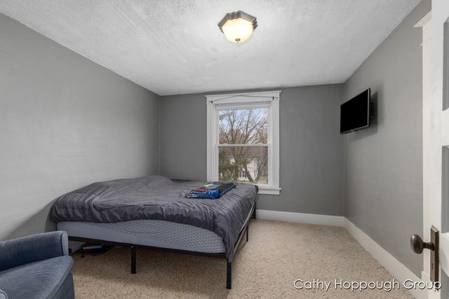 442 E Jones Street, Ionia, MI 48846