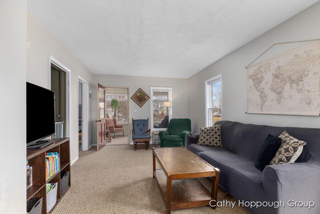 442 E Jones Street, Ionia, MI 48846