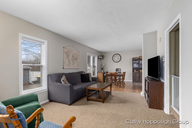 442 E Jones Street, Ionia, MI 48846