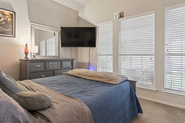 1240 Sweetwater Drive, Burleson, TX 76028