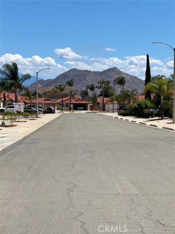 26075 Sunnywood, Menifee, CA 92586