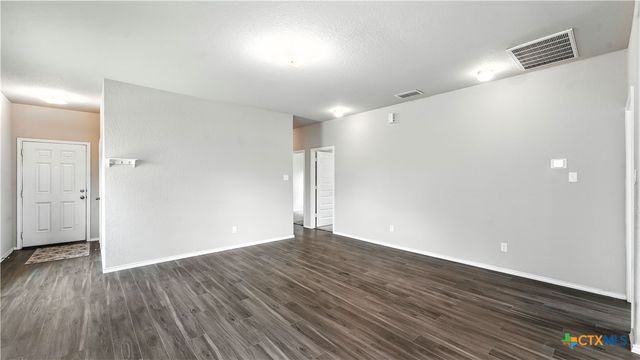 2513 Marty Way, Seguin, TX 78155