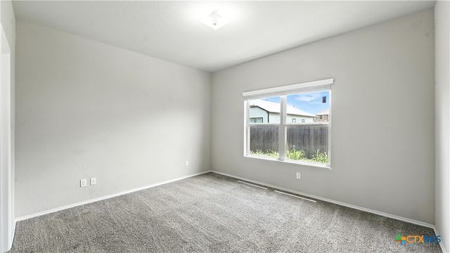 2513 Marty Way, Seguin, TX 78155