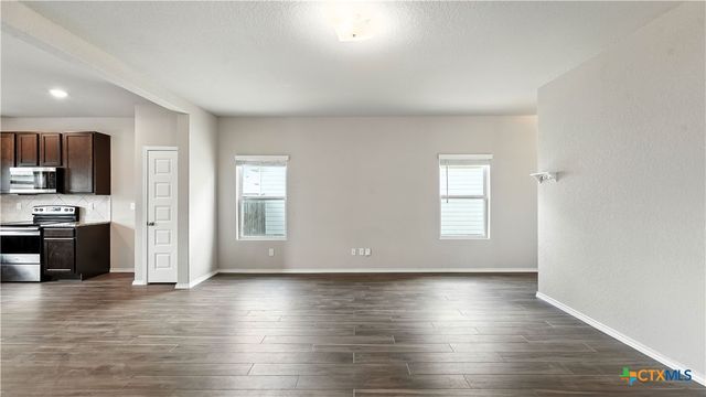 2513 Marty Way, Seguin, TX 78155