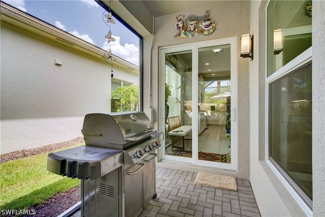 28713 Montecristo LOOP, Bonita Springs, FL 34135