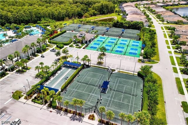 28713 Montecristo LOOP, Bonita Springs, FL 34135
