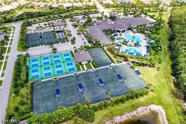 28713 Montecristo LOOP, Bonita Springs, FL 34135