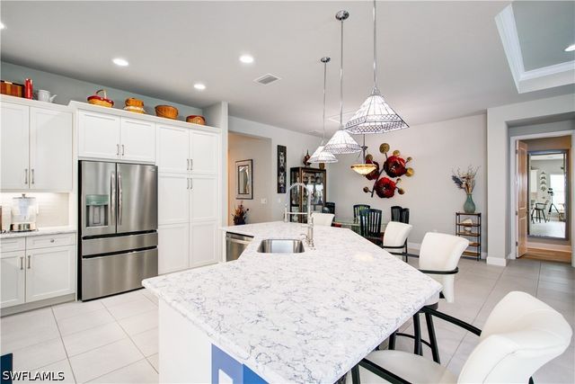 28713 Montecristo LOOP, Bonita Springs, FL 34135