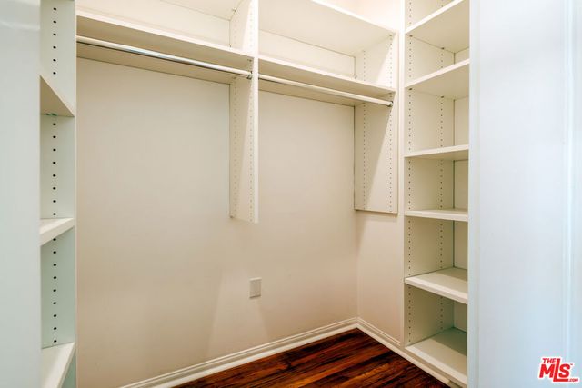 239 W Fairview Boulevard, Inglewood, CA 90302