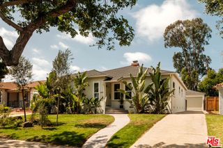 239 W Fairview Boulevard, Inglewood, CA 90302