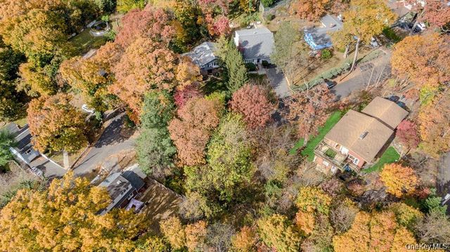2 Shelburne Road, Yonkers, NY 10710