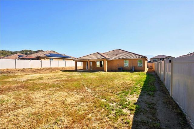 638 Awaal, San Jacinto, CA 92582