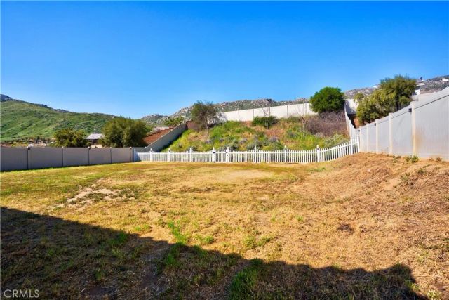 638 Awaal, San Jacinto, CA 92582