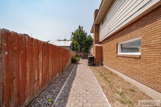 490 Highland Drive, Idaho Falls, ID 83202