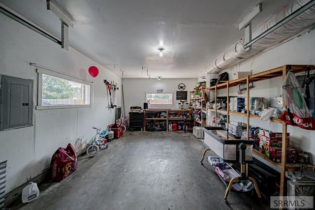 490 Highland Drive, Idaho Falls, ID 83202