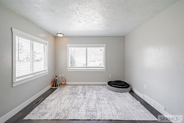 490 Highland Drive, Idaho Falls, ID 83202