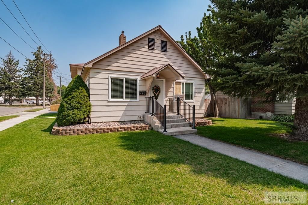 490 Highland Drive, Idaho Falls, ID 83202
