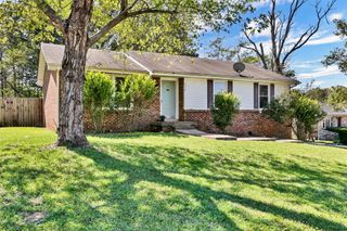 614 Cayce Dr, Clarksville, TN 37042