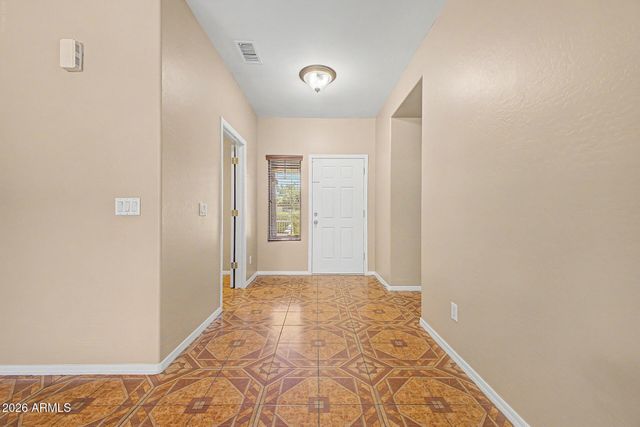 5329 W LA SALLE Street, Laveen, AZ 85339