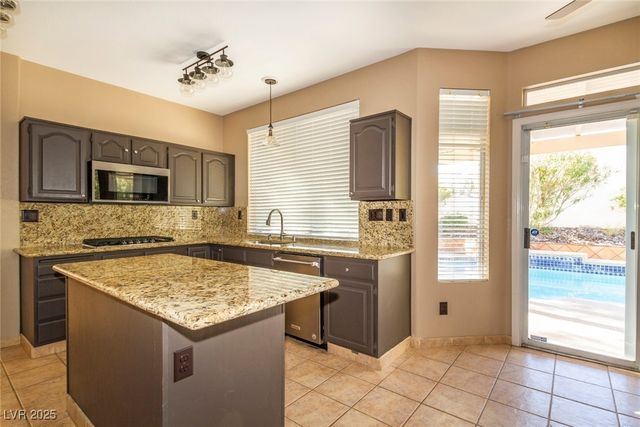 2121 Whitebirch Lane, Las Vegas, NV 89134