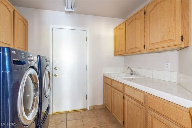 2121 Whitebirch Lane, Las Vegas, NV 89134