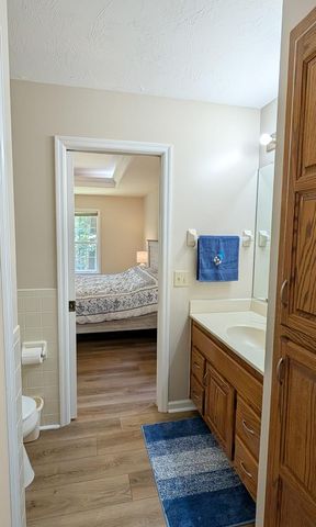 5302 Summerwood Lane, Young Harris, GA 30582
