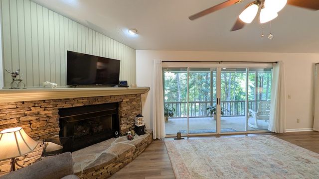 5302 Summerwood Lane, Young Harris, GA 30582