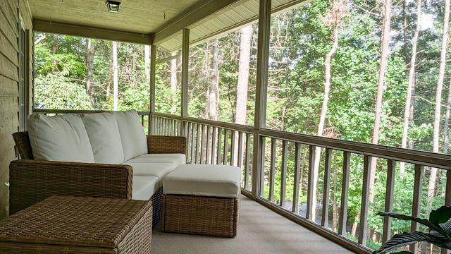 5302 Summerwood Lane, Young Harris, GA 30582