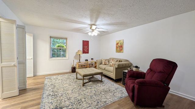 5302 Summerwood Lane, Young Harris, GA 30582