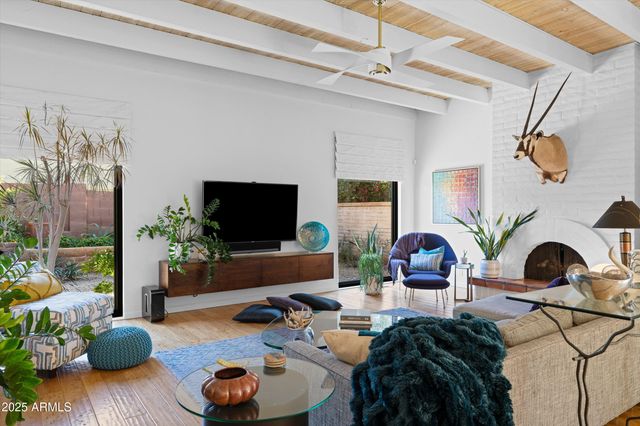 6839 N 18TH Street, Phoenix, AZ 85016