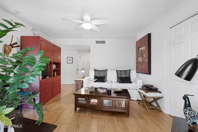 6839 N 18TH Street, Phoenix, AZ 85016