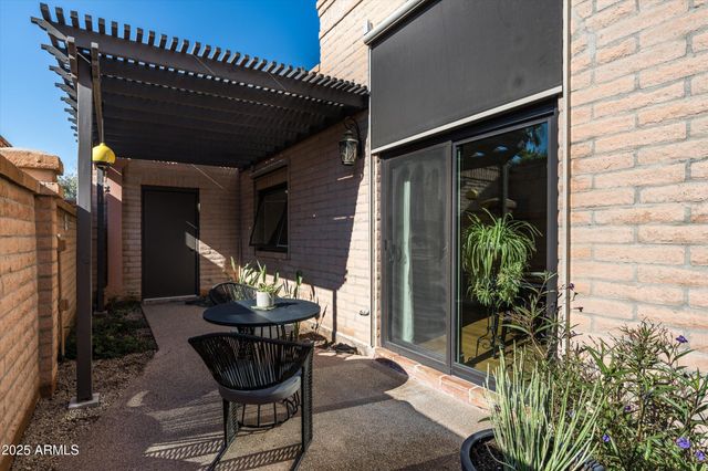 6839 N 18TH Street, Phoenix, AZ 85016