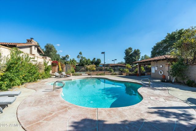 6839 N 18TH Street, Phoenix, AZ 85016