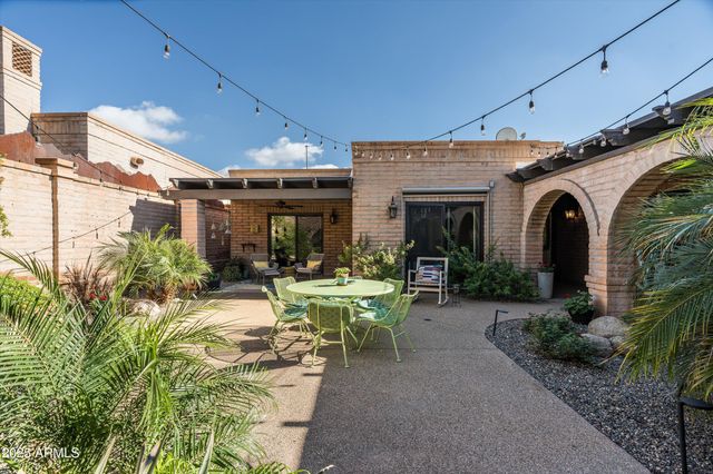 6839 N 18TH Street, Phoenix, AZ 85016