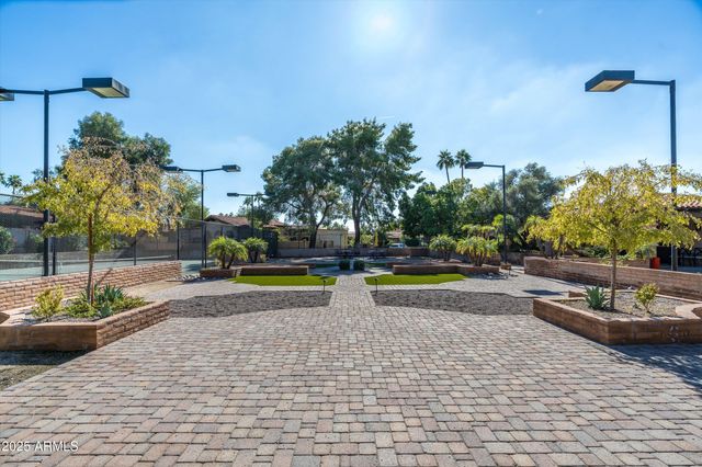 6839 N 18TH Street, Phoenix, AZ 85016