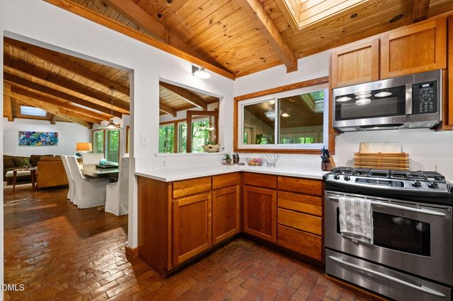 7 Brower Circle, Durham, NC 27705
