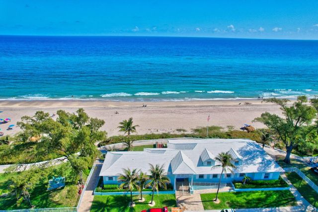 18 Juniper Drive J, Briny Breezes, FL 33435