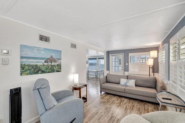 18 Juniper Drive J, Briny Breezes, FL 33435