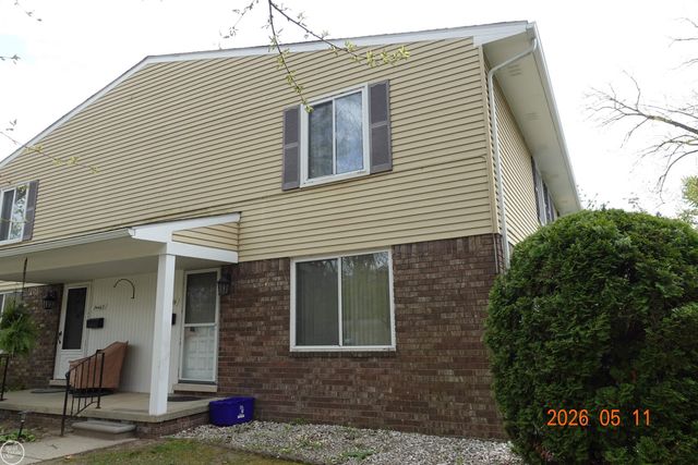 24459 QUAD PARK Lane, Clinton Twp, MI 48035