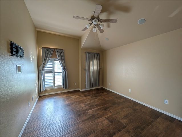 7413 Long S Dr, Corpus Christi, TX 78414