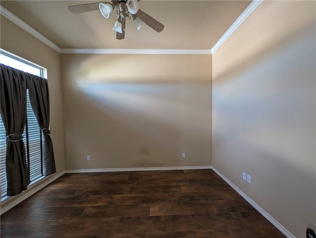 7413 Long S Dr, Corpus Christi, TX 78414