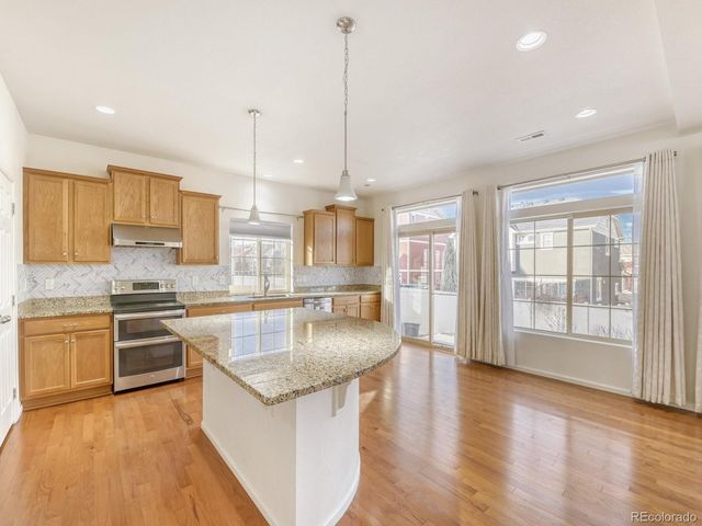 190 Pear Lake Way, Erie, CO 80516