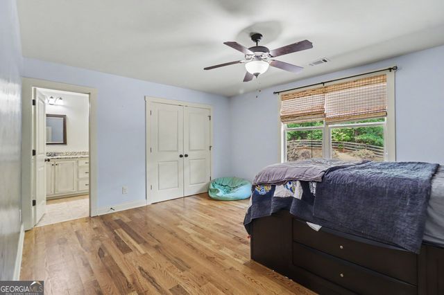 72 Marina Drive, Newnan, GA 30263