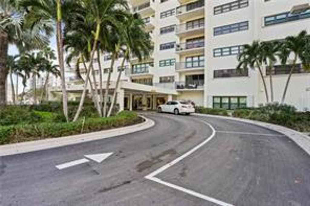 3200 PORT ROYALE Drive N 1009, Fort Lauderdale, FL 33308