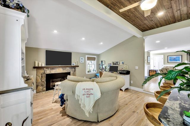68 Loring Avenue, West Dennis, MA 02670